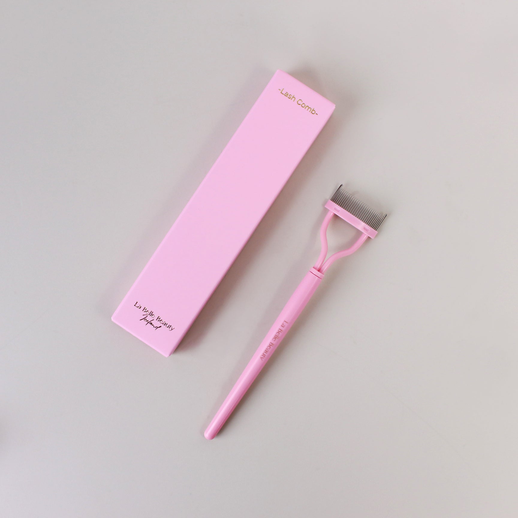 Lash comb