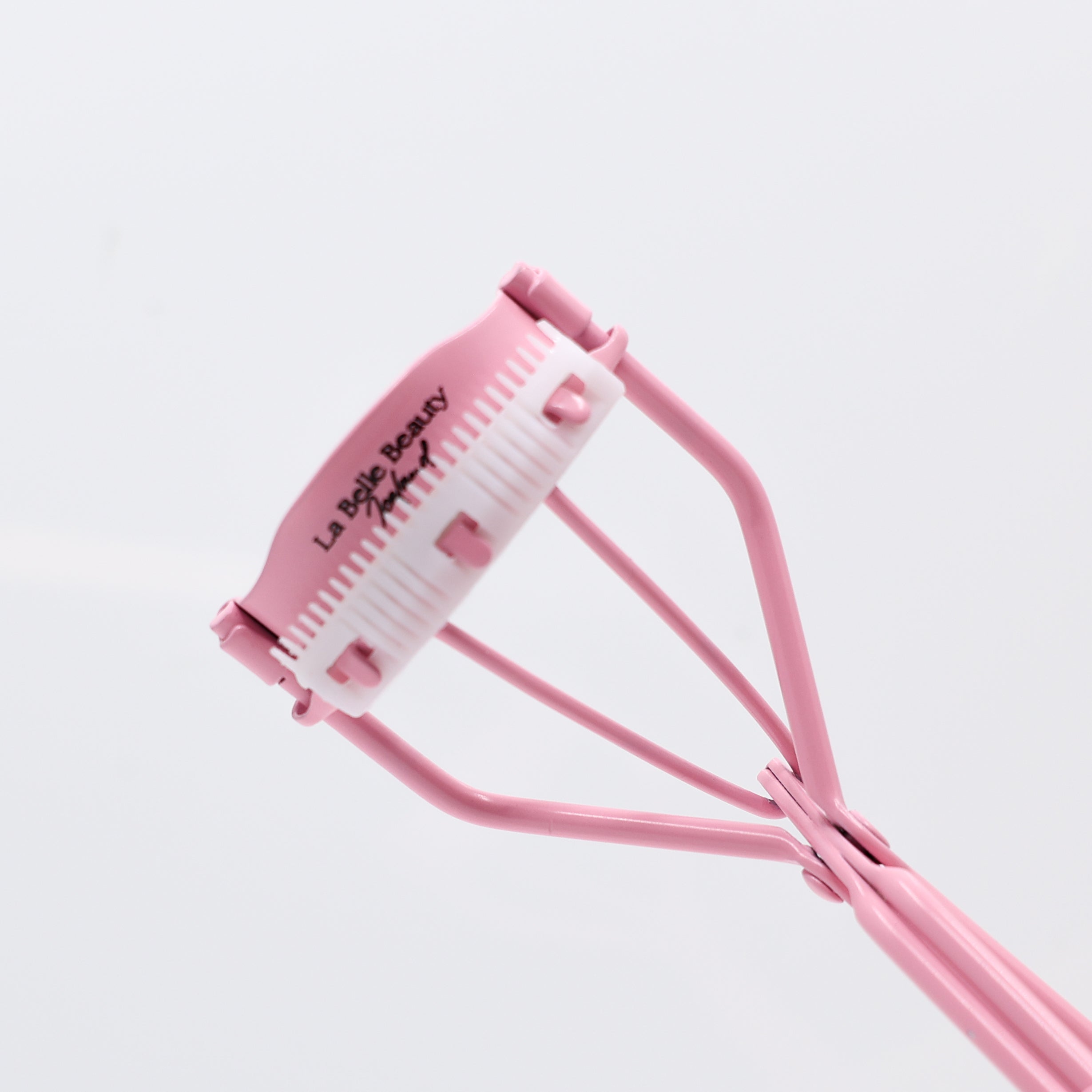 Eyelash curler